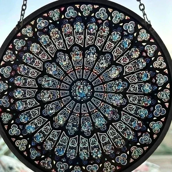 Notre dame window suncatcher Vintage art glass - Picture 2 of 5